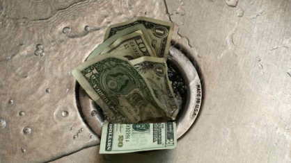 NHỮNG ĐẶC ĐIỂM CỦA MỘT CỔ PHIẾU LỞM NÊN TRÁNH